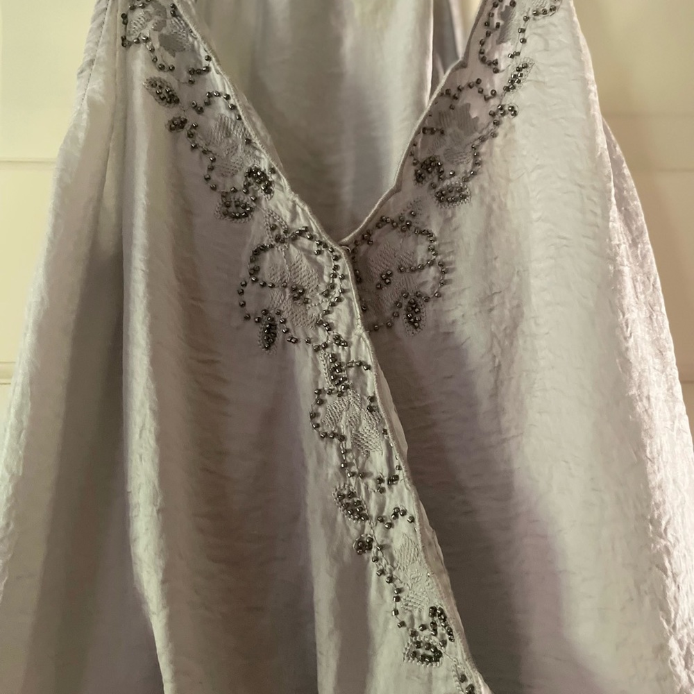 Love on a Hanger Beaded Tank Top Size Small NEW - Picture 2 of 5